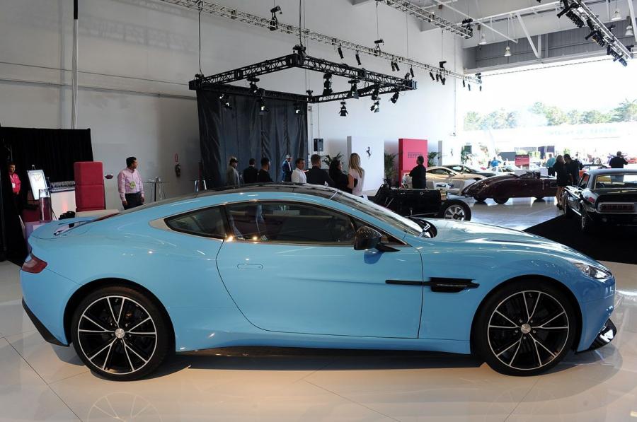  Aston Martin Vanquish 2012 года  (NA) (фото 33 из 182)
